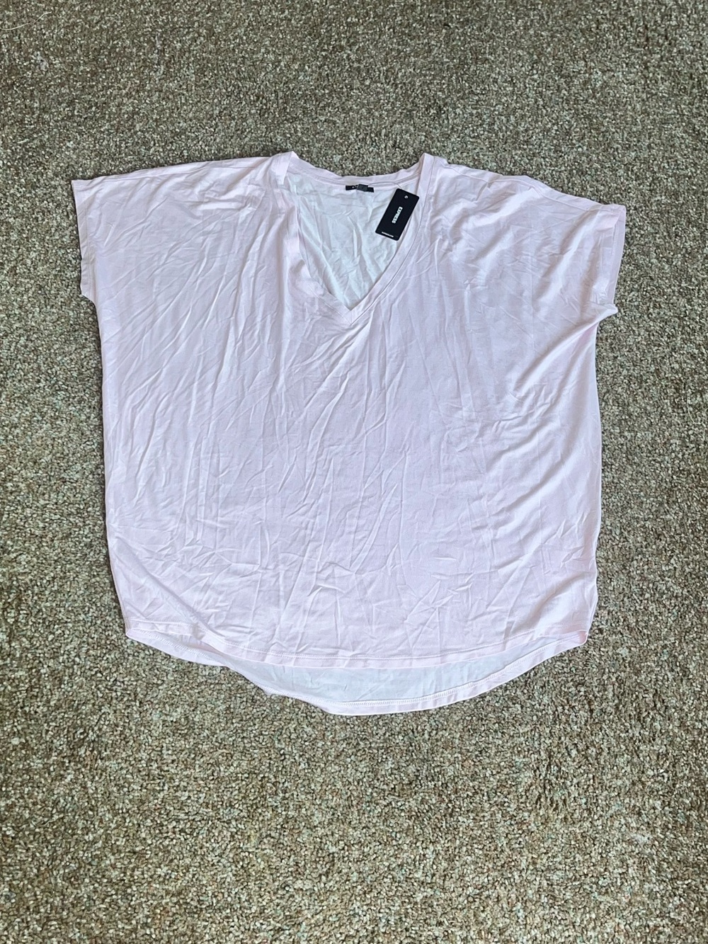 Express London Tee Oversized Light Pink V-Neck Tee M NWT